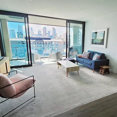 Wynyard Quarter One Bedroom Apartment